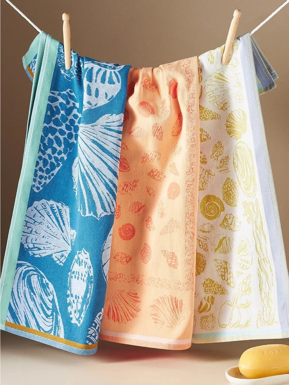 New🌟Anthropologie-Under The Sea Dish Towels, Set of 3